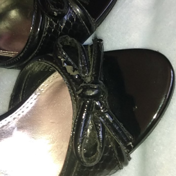 black heels with bows - Picture 8 of 8